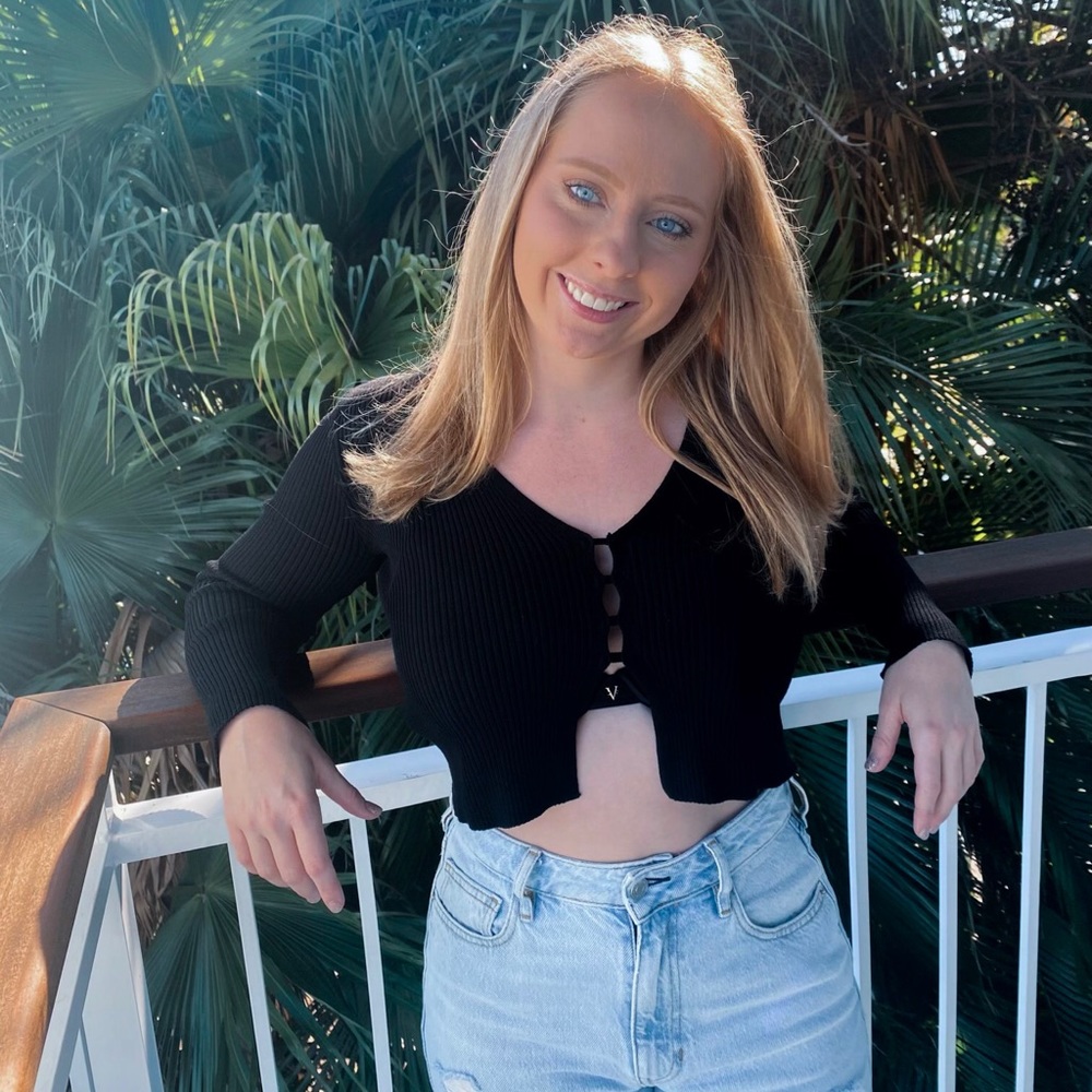 Meet your Posher, Sydney